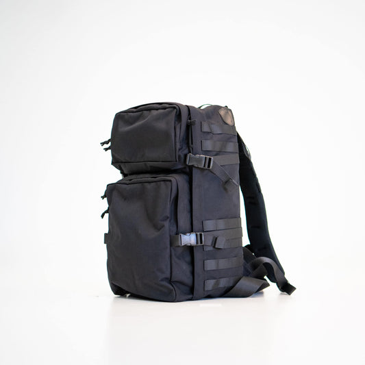 REIVI  – bag, Nordic minimalist design