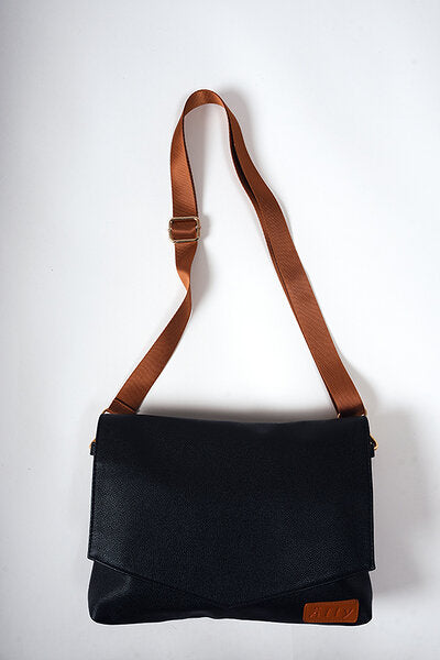 REIVI  – bag, Nordic minimalist design